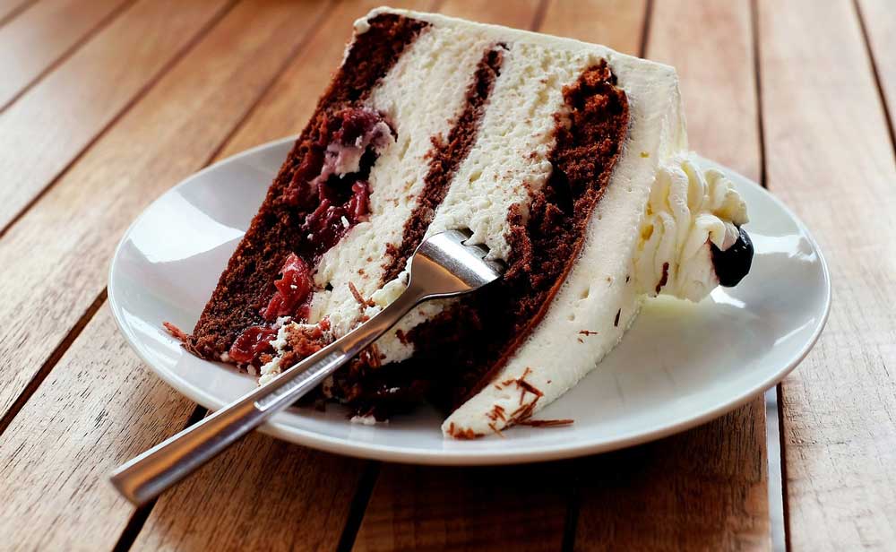 How to Choose the Right Wedding Cake Flavours